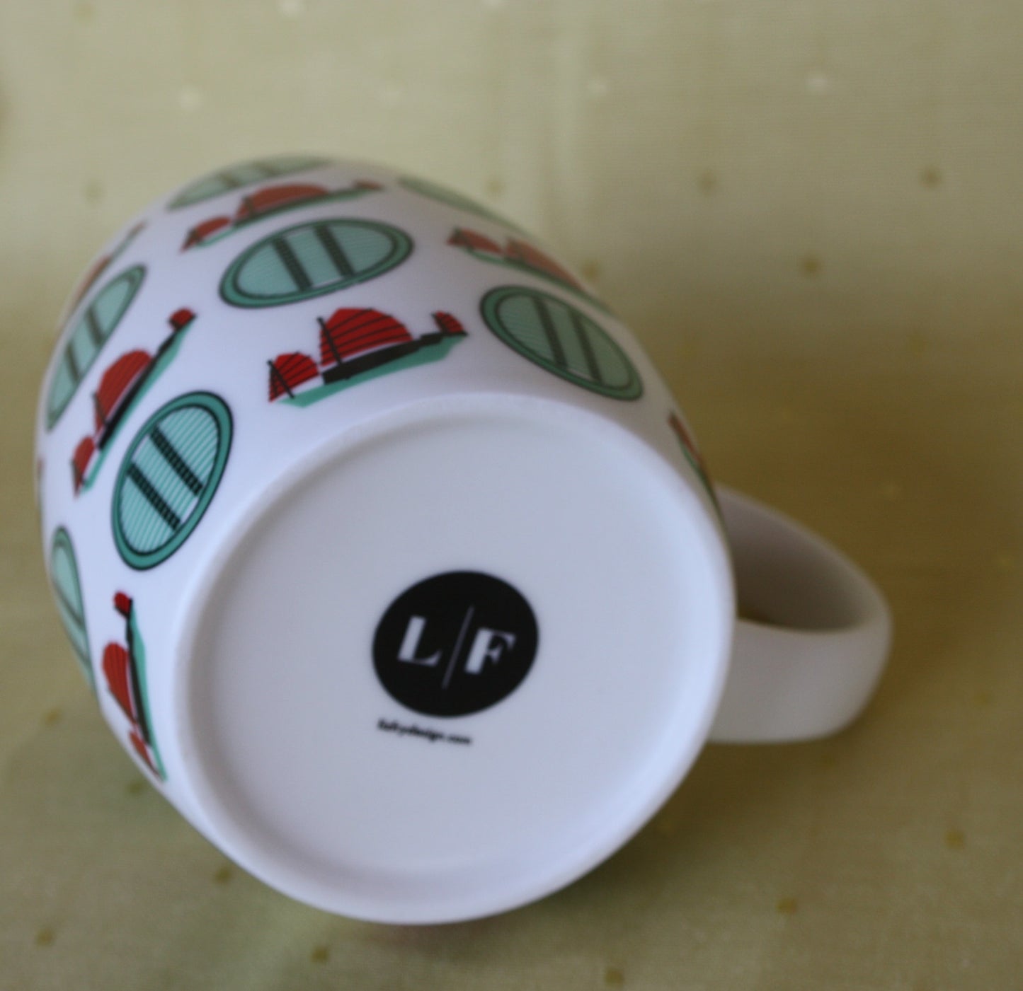 LIZ FRY マグカップ