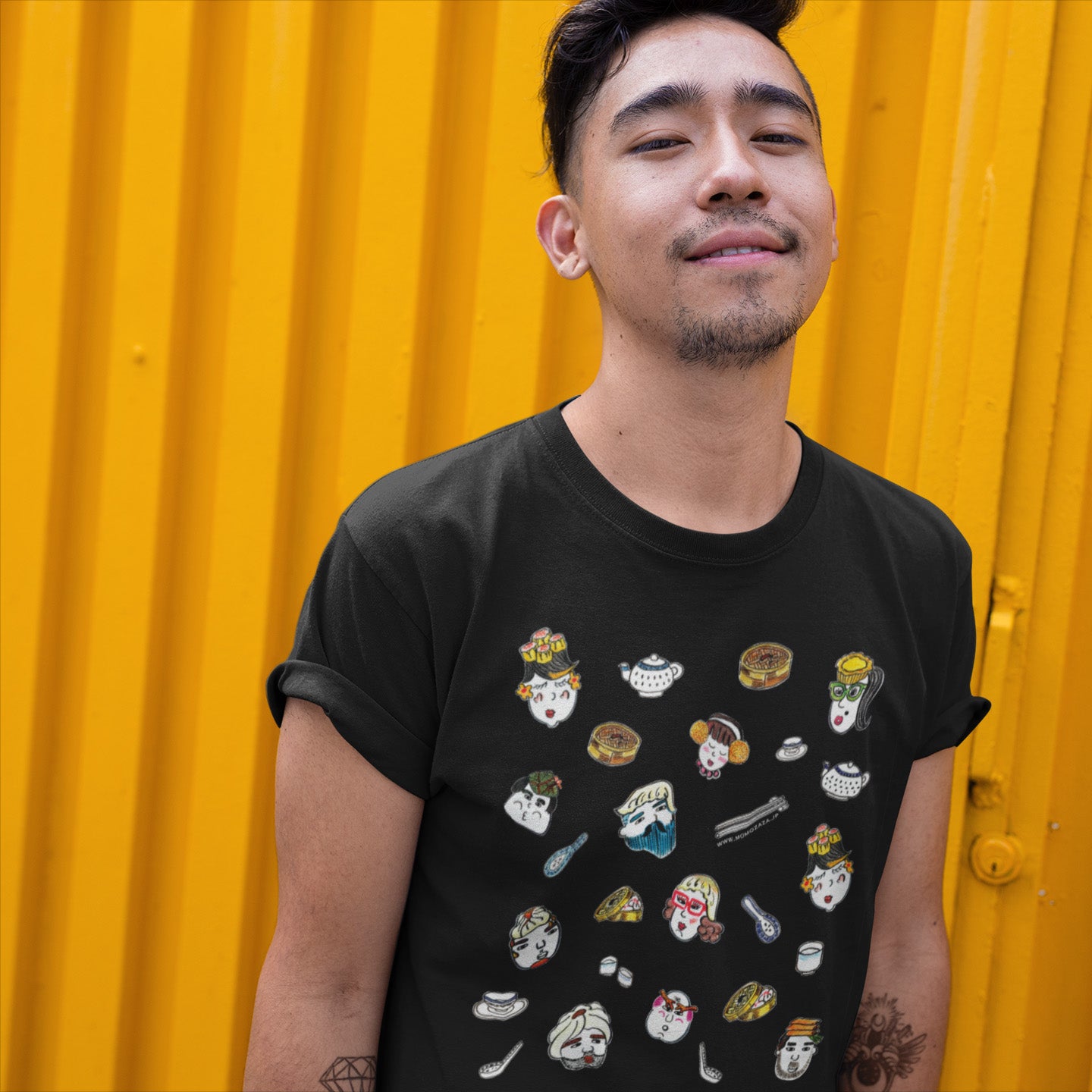 MOMOZAZA Tシャツ・点心家族